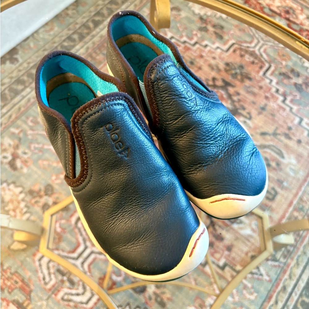 PLAE | Migi Navy Leather Slip-On Sneakers | Boys 1.5